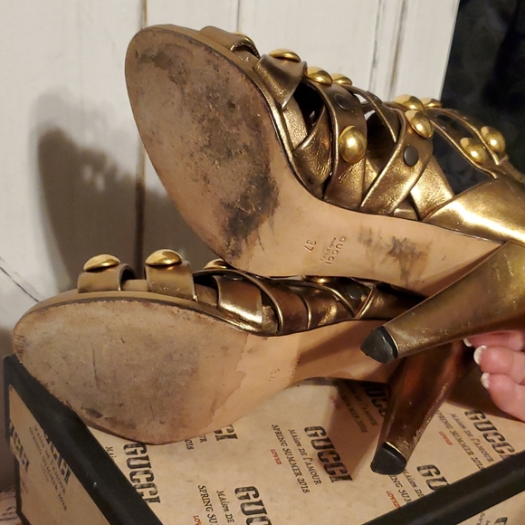 gucci heels - Picture 7 of 11